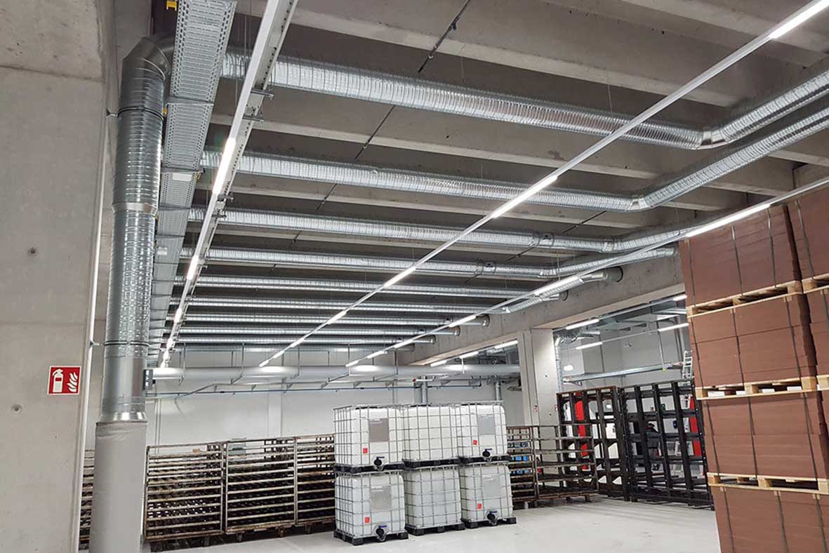 Lagerraum Kaelteleitungen